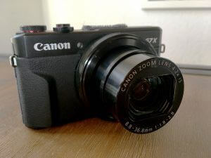 Canon G7X Mark II Front